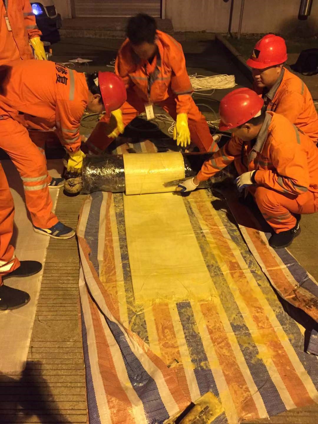 洛龙CIPP局部树脂固化法